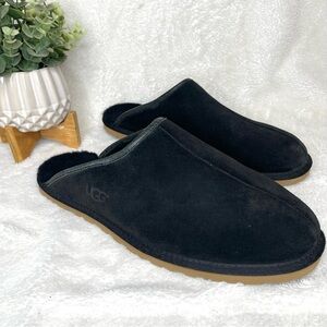UGG Men’s Clugg‎ Slippers Black Wool Suede Leather Size 7.5 Slip-On